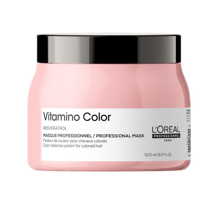 L'Oréal Paris Vitamino Color Mask for hair care in a 500ml jar, designed to protect and enhance colored hair.